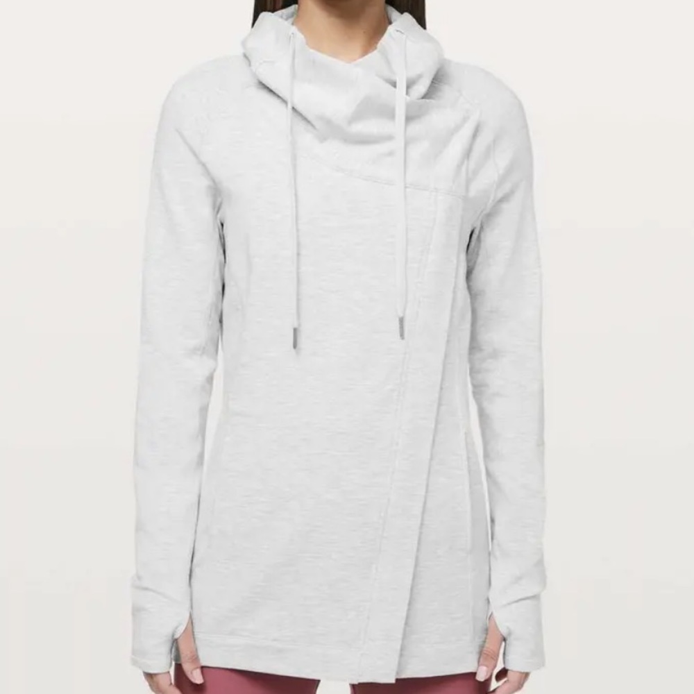 Lululemon Coast Wrap Jacket Heather Gray Longsleeve Thumbholes